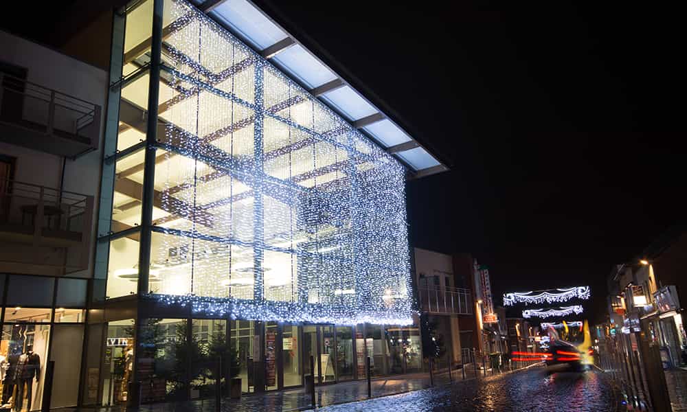 Rideaux lumineux facade galerie illuminations