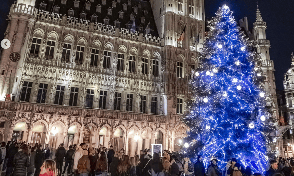 Sapin Grand place illuminations fêtes de fin d'année