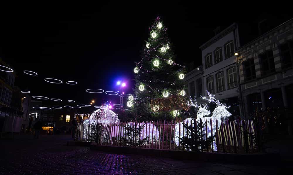 Décorations illuminations sapin Mons